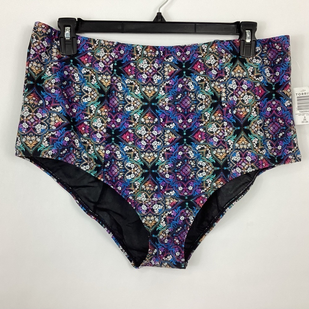 Torrid Medallion Strappy Bikini Bottoms Size 3X NWT
